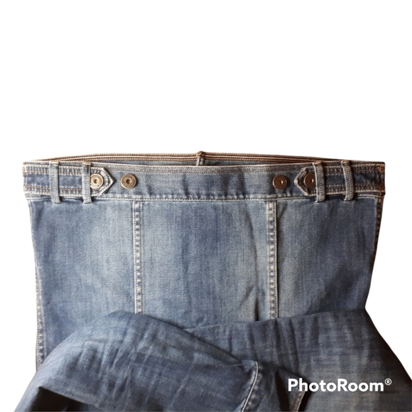 Eddie Bauer Blue Denim Jacket Size Small - Picture 7 of 7